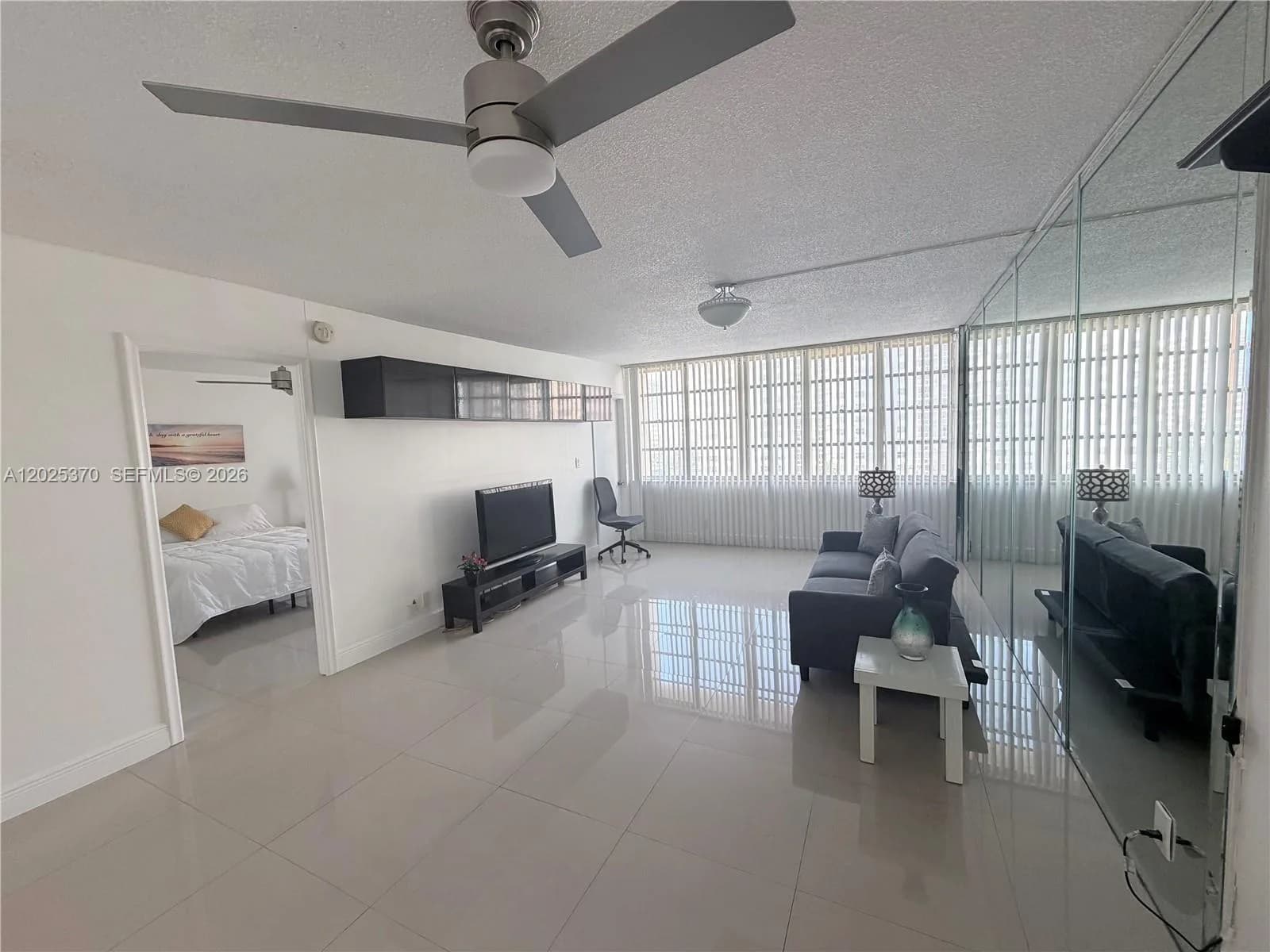 1825 S Ocean Dr # 611, Hallandale Beach FL 33009