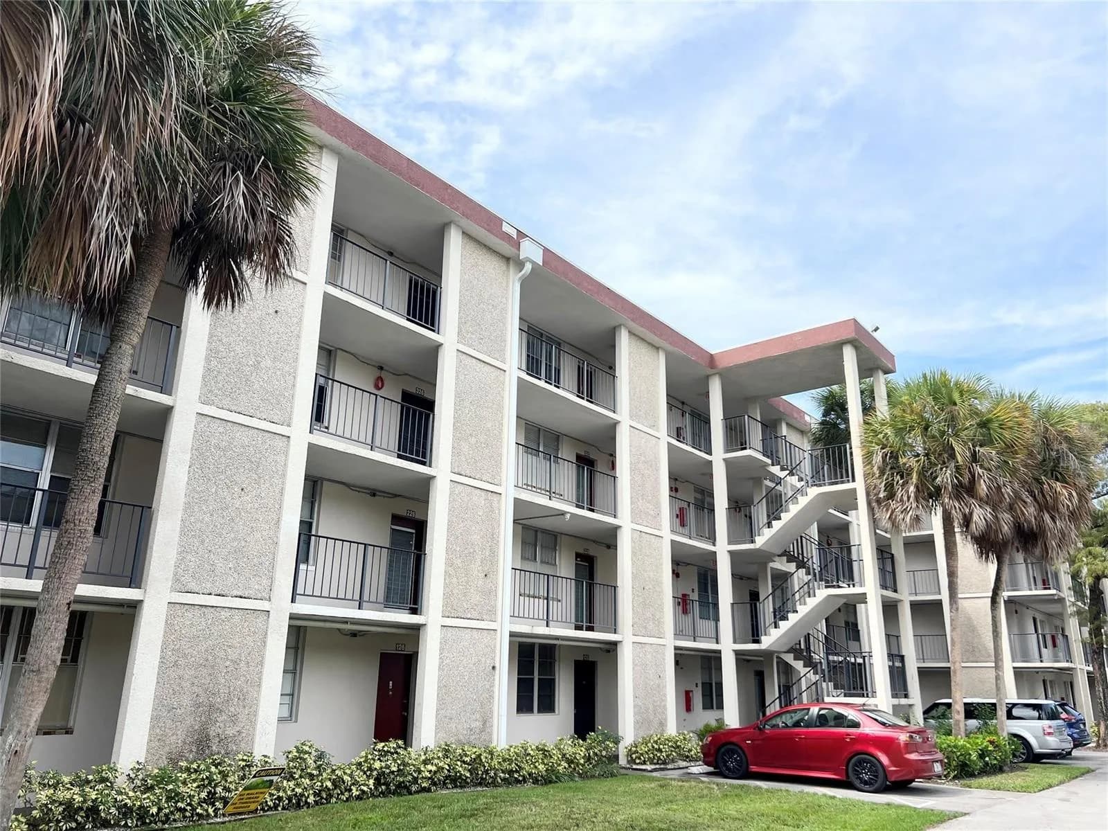 2650 NW 49th Avenue # 125, Lauderdale Lakes FL 33313