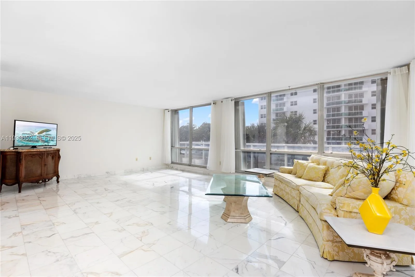 2751 S Ocean Dr # 208S, Hollywood, FL 33019
