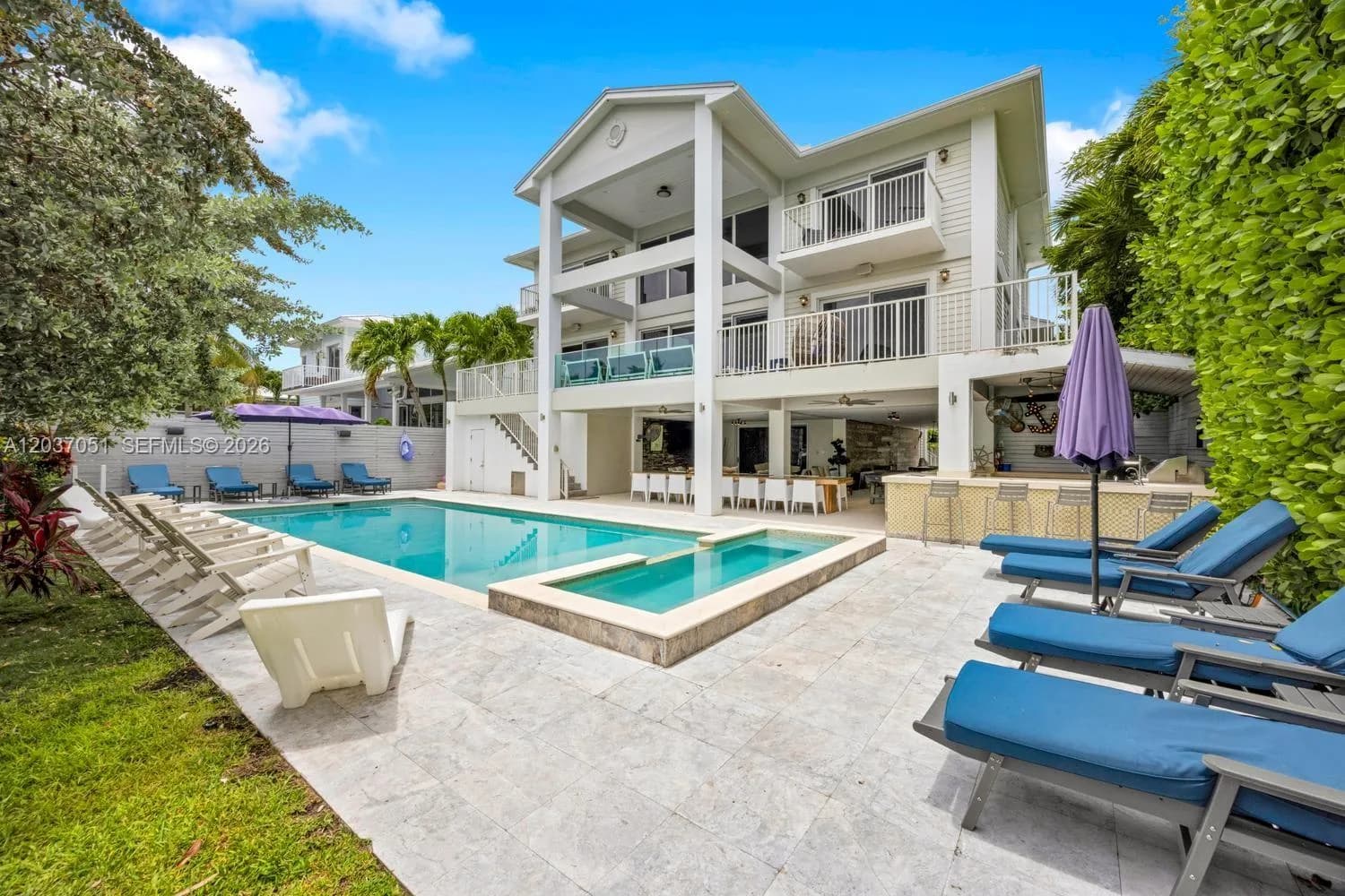 1076 NE Little River Dr, Miami, FL 33138