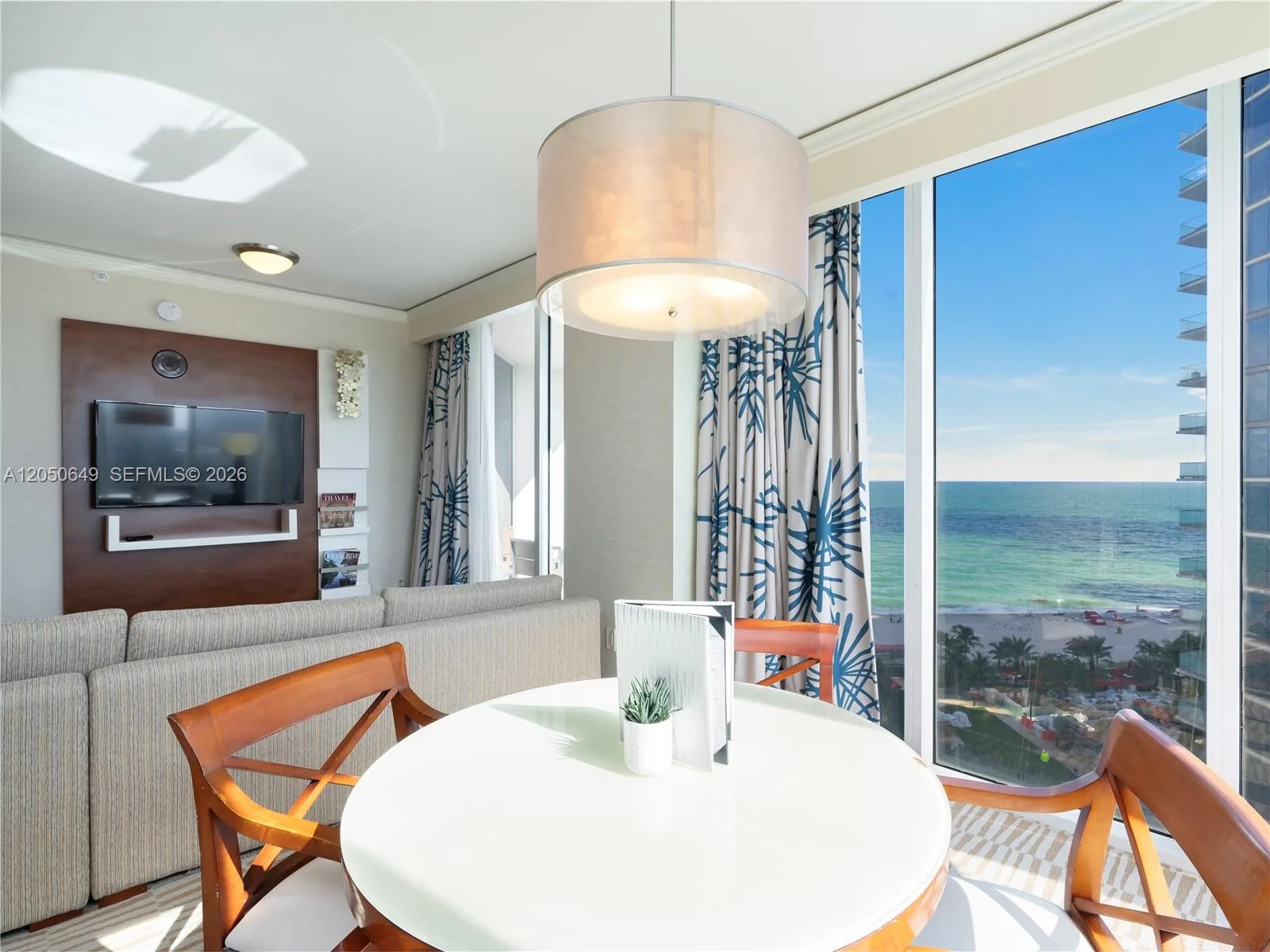 18001 Collins Ave # 1814, Sunny Isles Beach, FL 33160