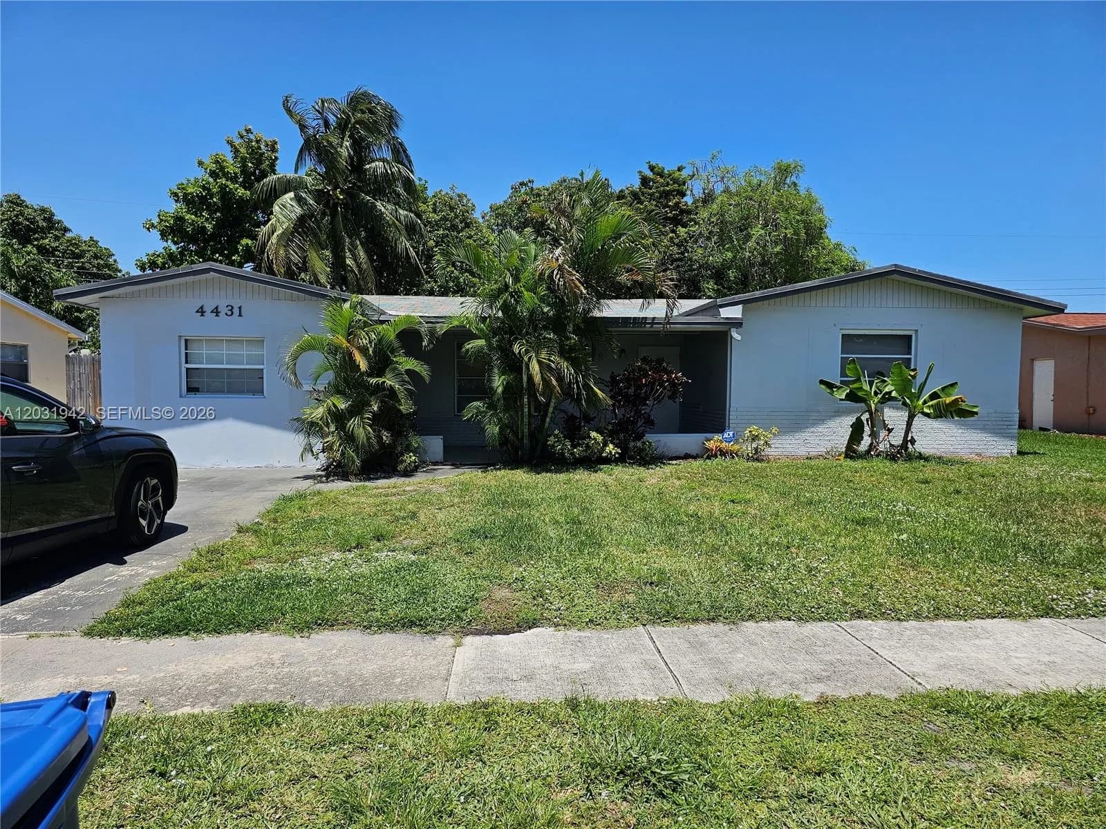 4431 NW 23rd Ct, Lauderhill, FL 33313