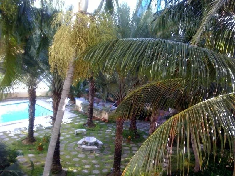 2421 Lake Pancoast Dr # 3B, Miami Beach, FL 33140