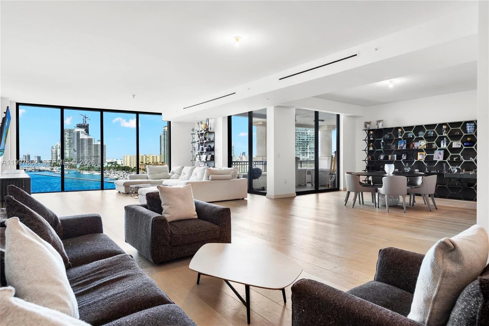 6882 Fisher Island Dr # 6882, Miami Beach FL 33109