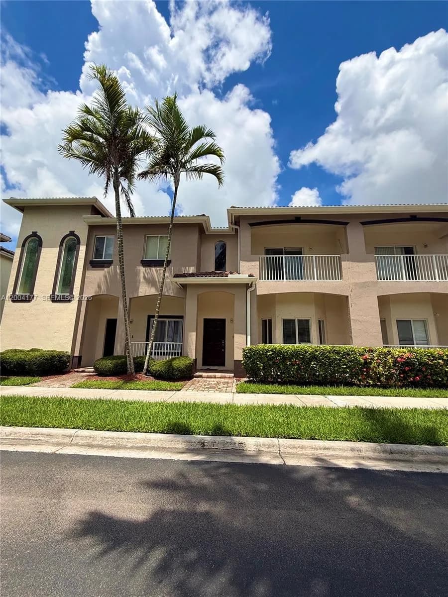 1947 SE 23rd Rd, Homestead, FL 33035