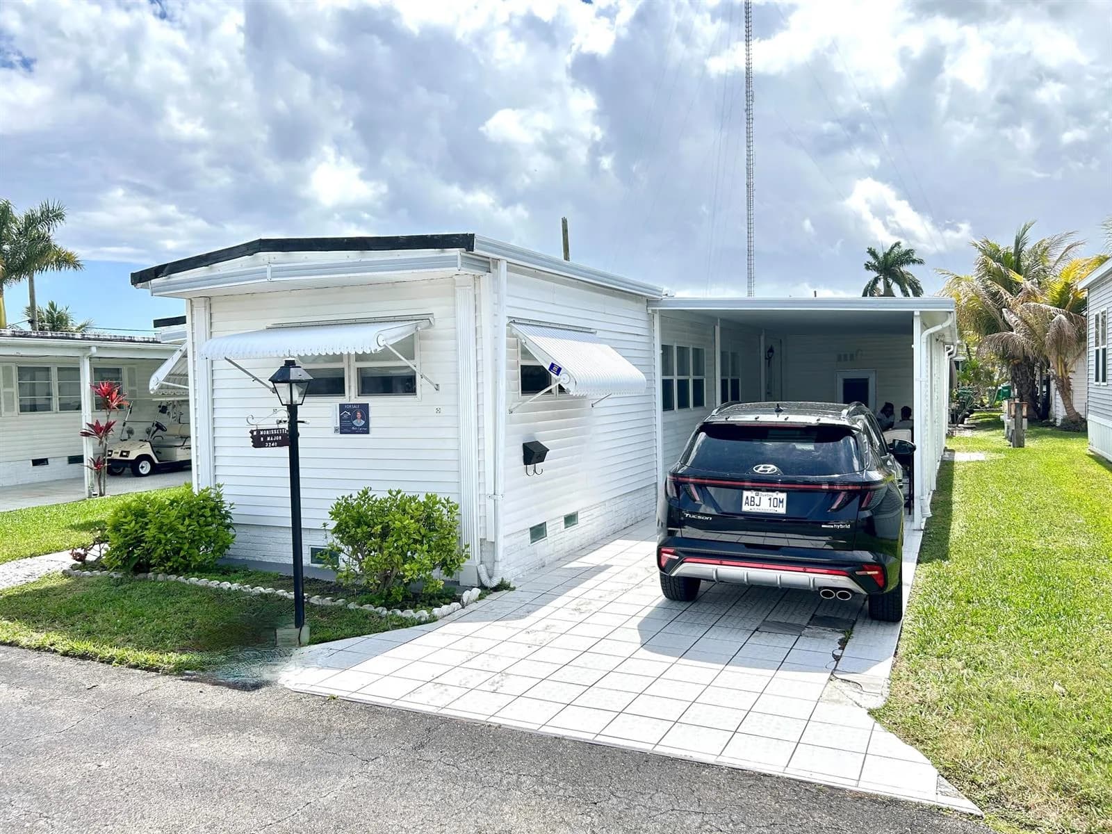 3240 State Street, Hollywood, FL 33021