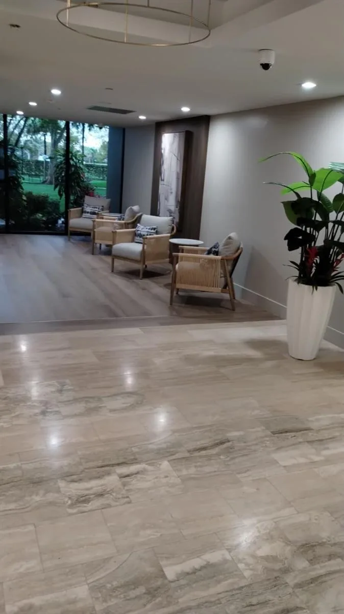 4200 Hillcrest Drive # 707, Hollywood, FL 33021