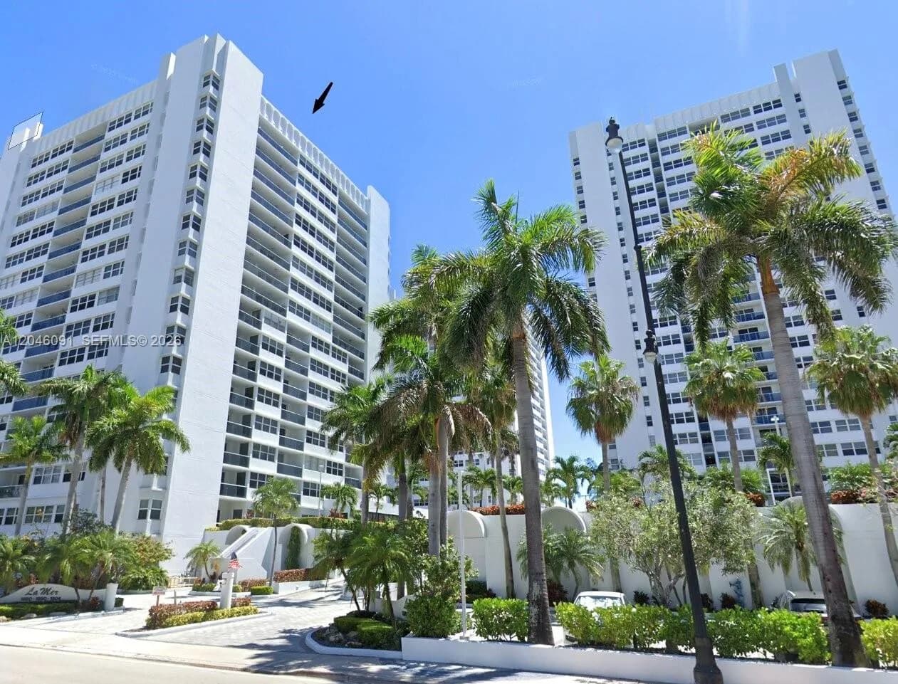 1880 S Ocean Dr # 807, Hallandale Beach FL 33009