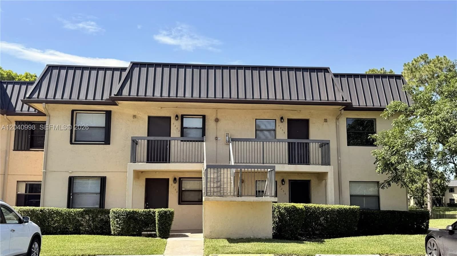 9262 NW 1st St # 205, Pembroke Pines, FL 33024