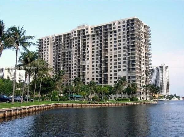 18151 NE 31st Ct # 1417, Aventura FL 33160