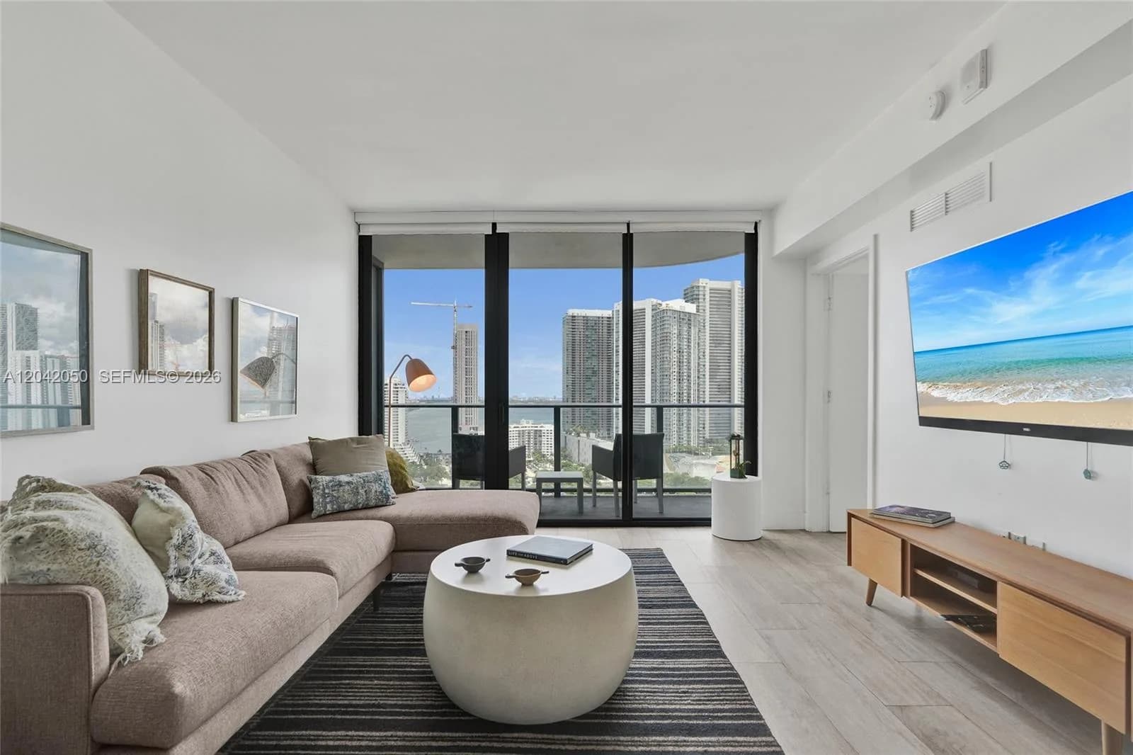 121 NE 34th St # 2205, Miami, FL 33137