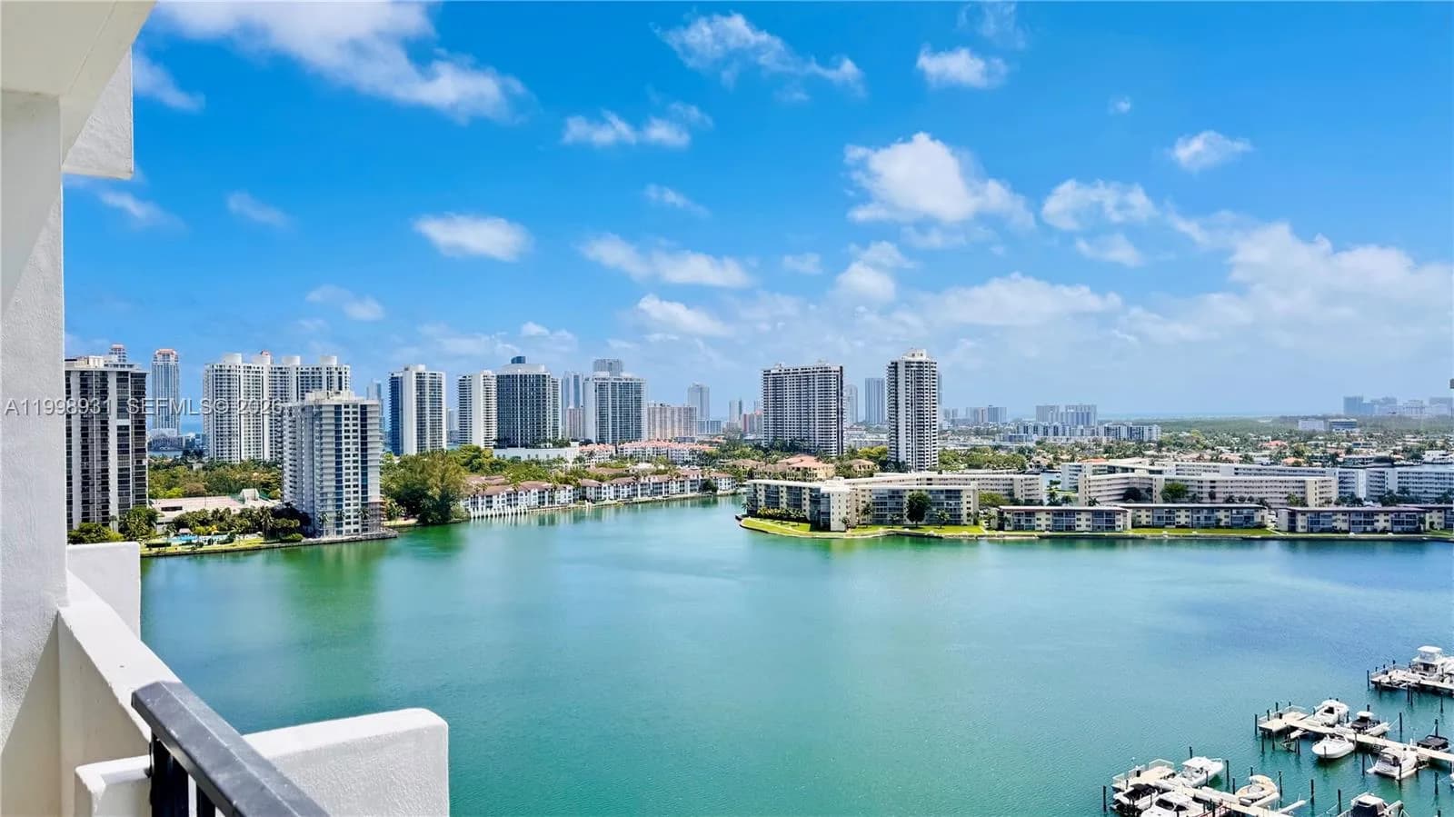 2780 NE 183rd St # 2012, Aventura FL 33160