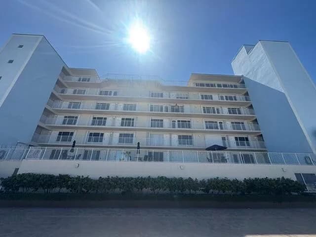 300 Oregon Street # 502, Hollywood, FL 33019