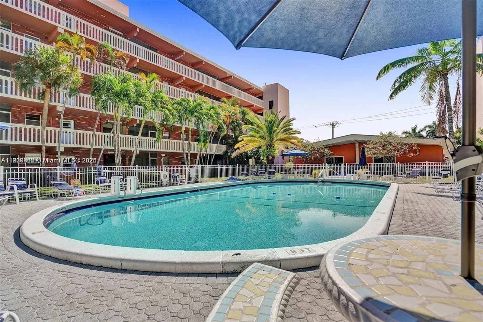 180 NE 12th Ave # 12E, Hallandale Beach, FL 33009