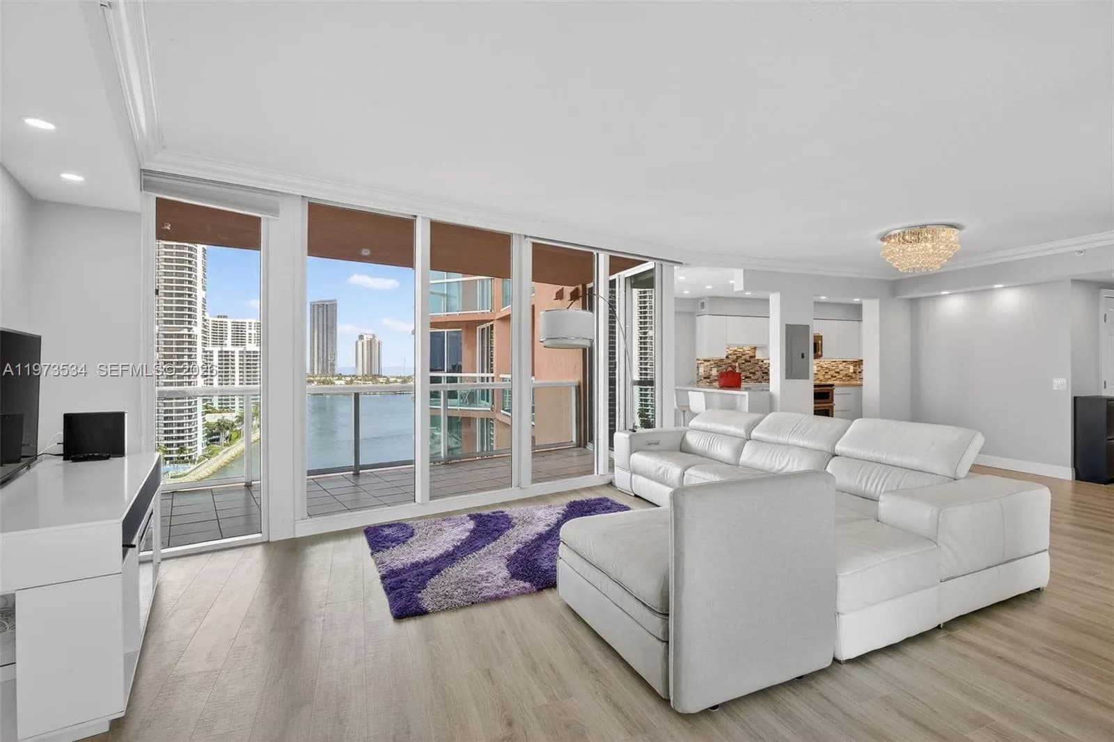 3370 Hidden Bay Dr # 1501, Aventura FL 33180