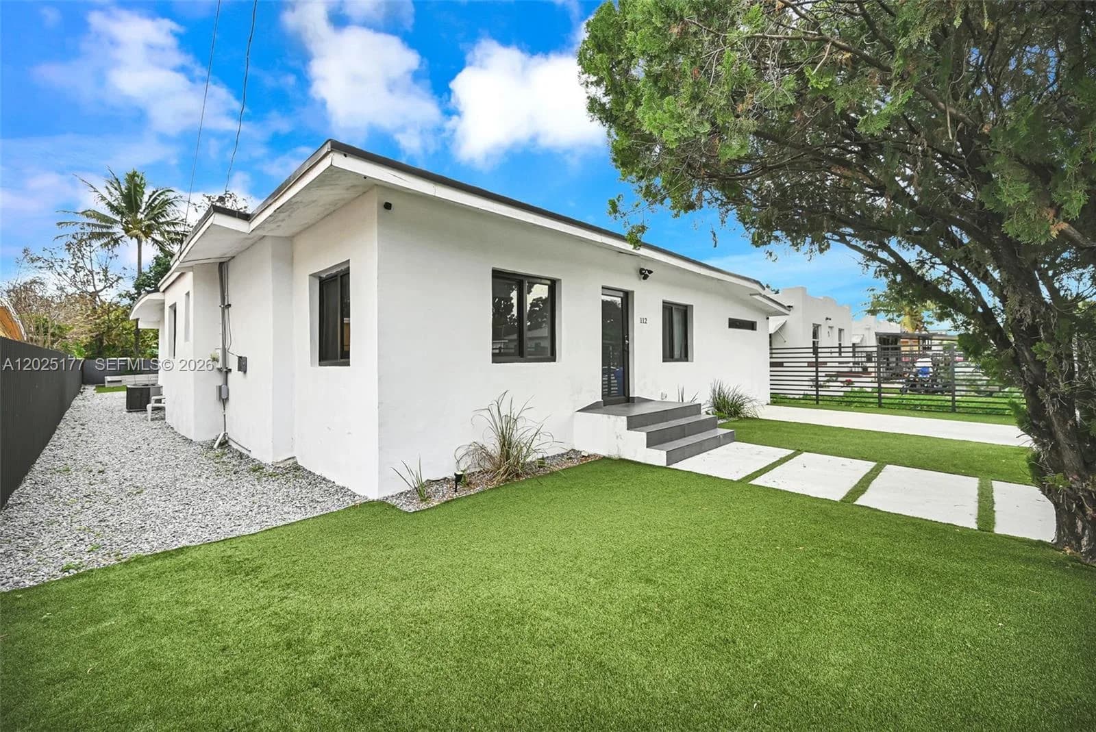 112 NW 53rd St, Miami FL 33127
