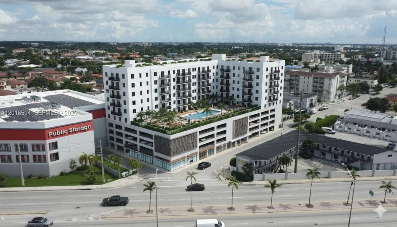 131 W 5st, Hialeah FL 33010