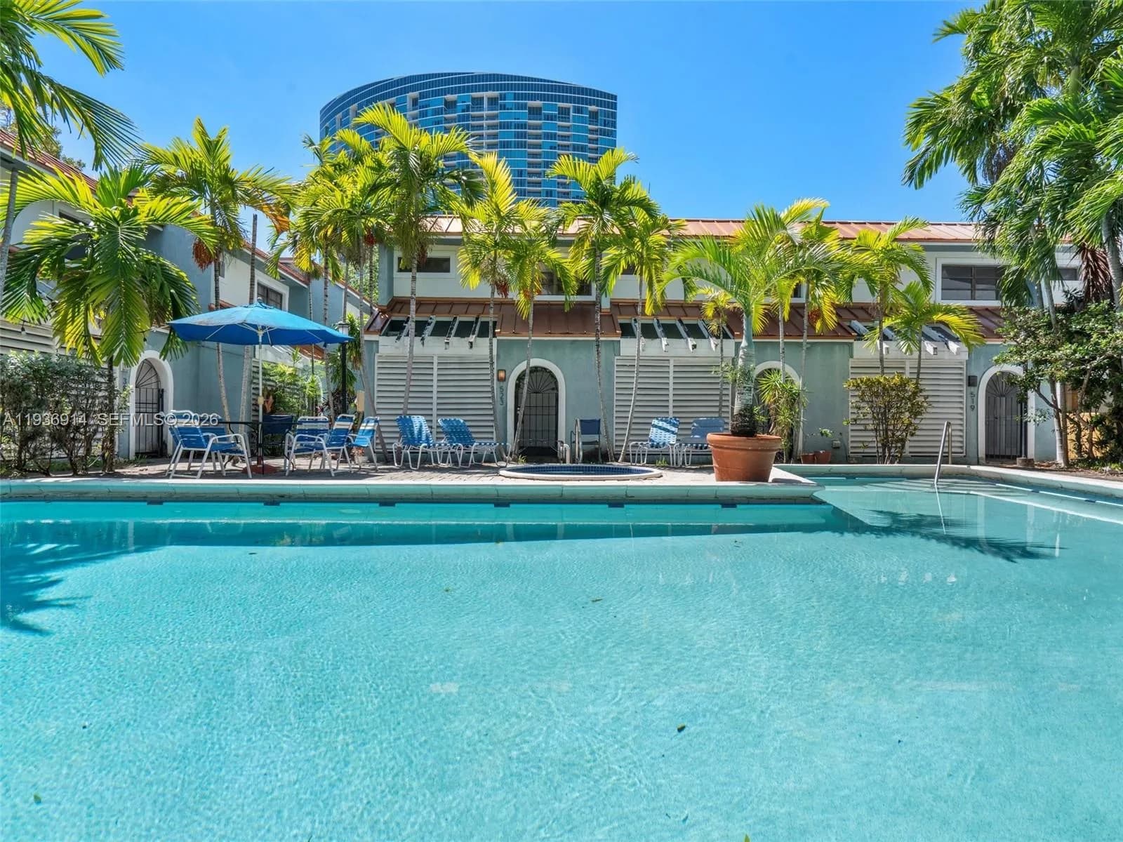 523 NE 38th St # 6, Miami, FL 33137
