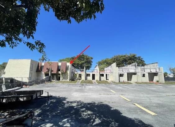8921 Palm Tree Lane # 8921, Pembroke Pines FL 33024