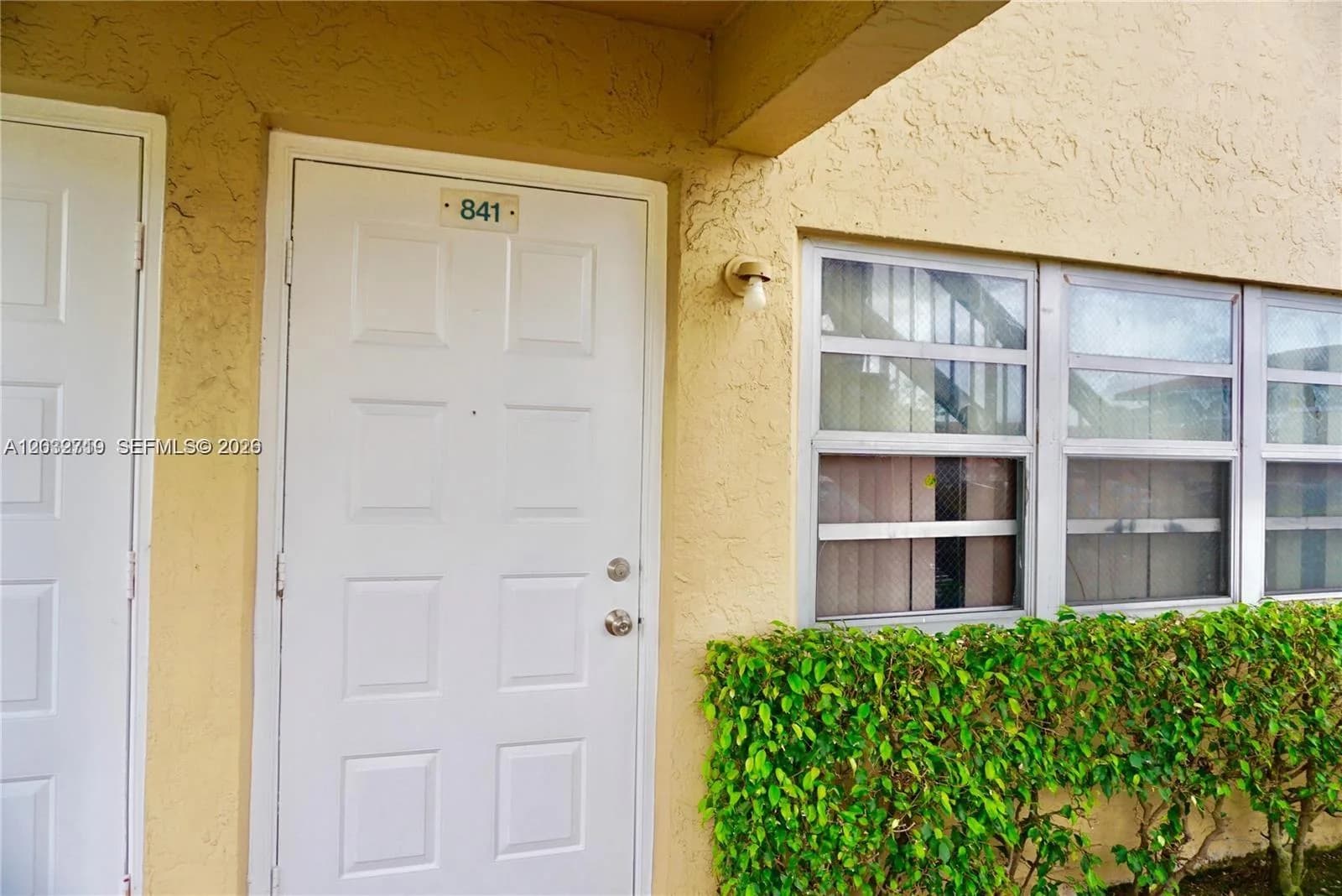 841 Twin Lakes Dr # 30-A, Coral Springs FL 33071