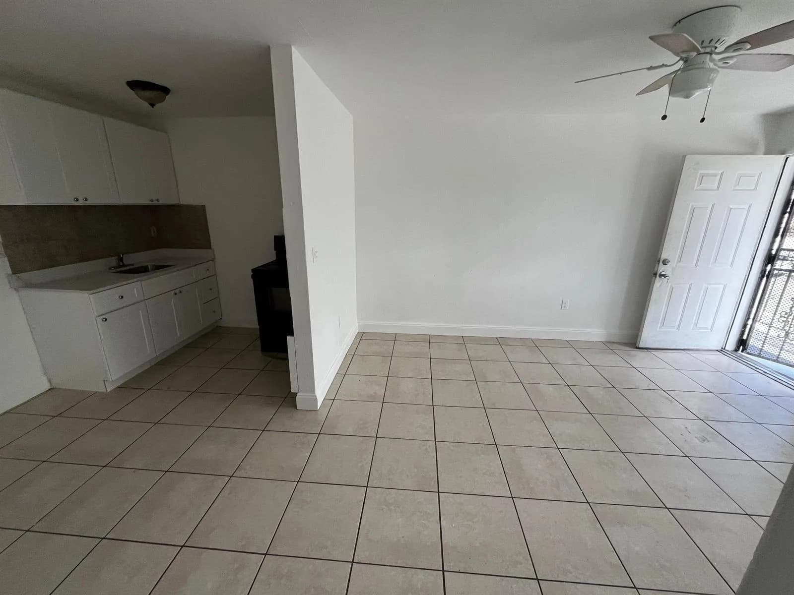 3015 NW 8th Avenue # 11, Miami, FL 33127
