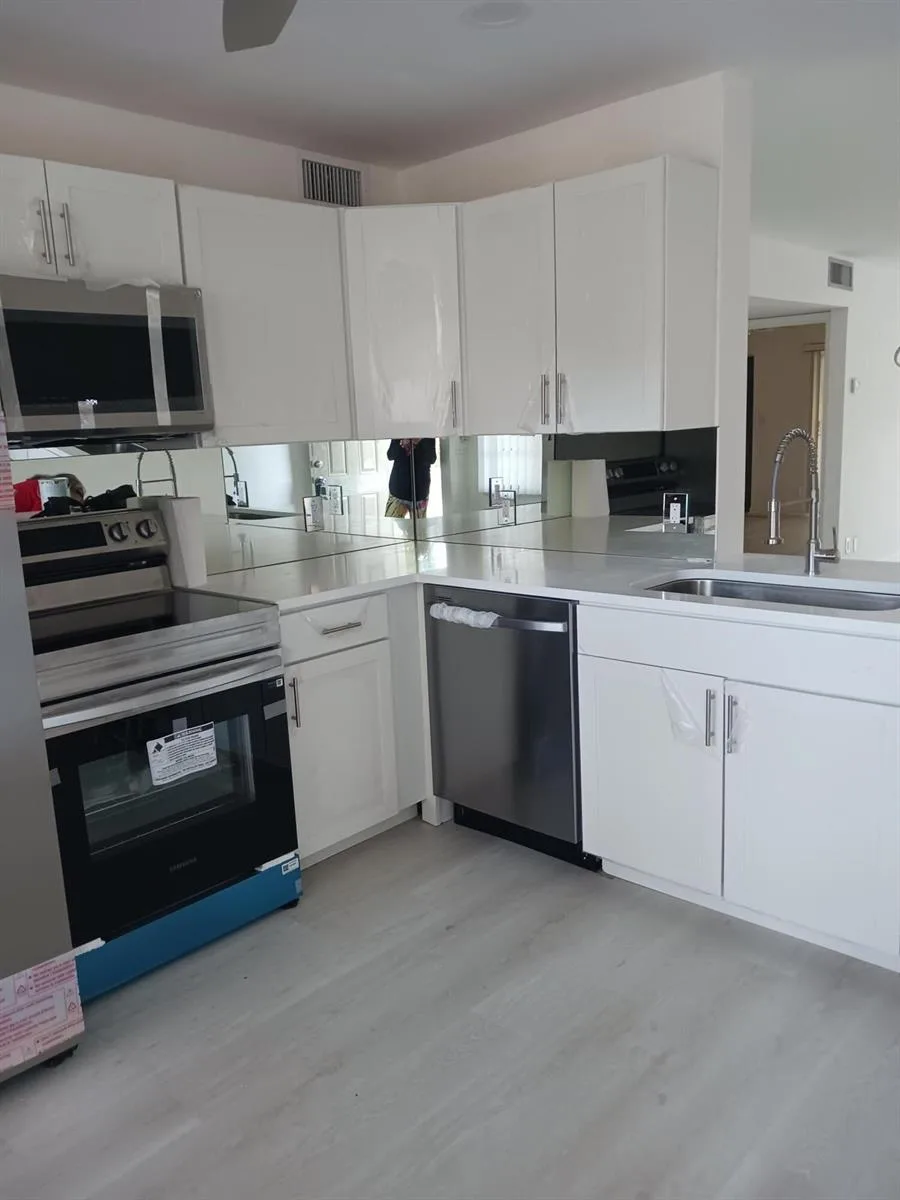 4702 Martinique Drive # F3, Coconut Creek FL 33066