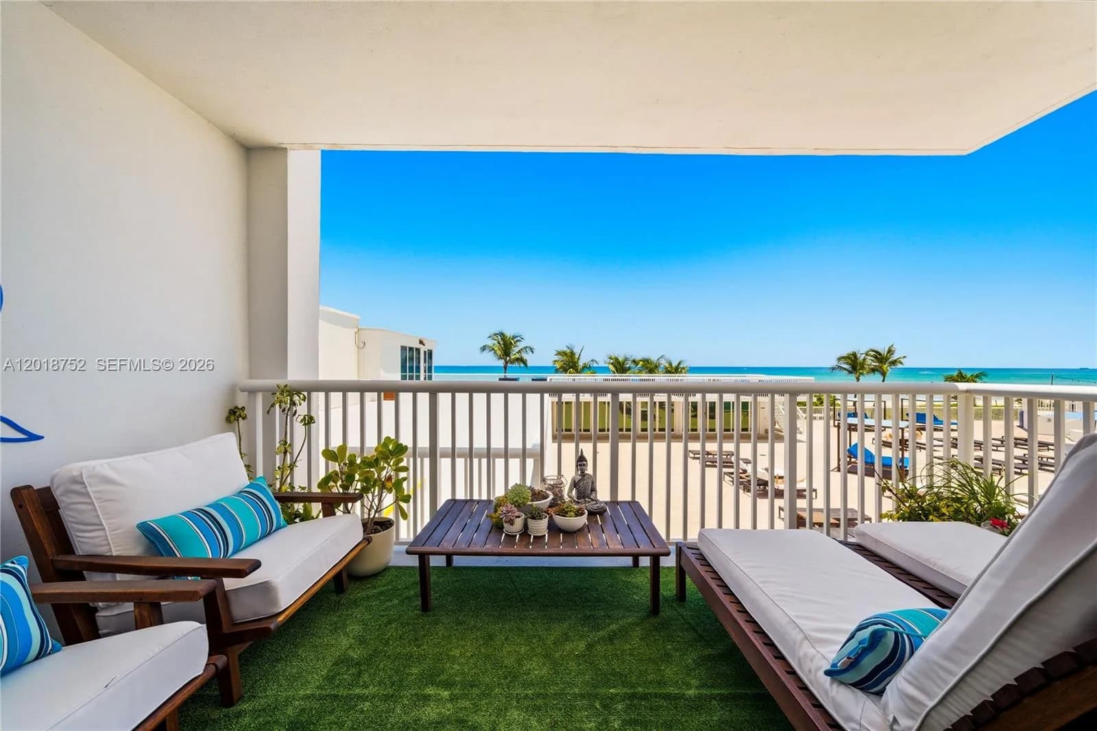 5401 Collins Ave # 102, Miami Beach, FL 33140