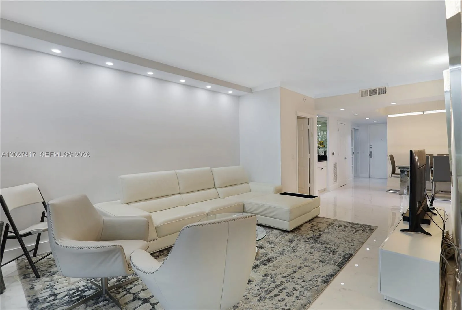 4775 COLLINS AV # 1804, Miami Beach, FL 33140