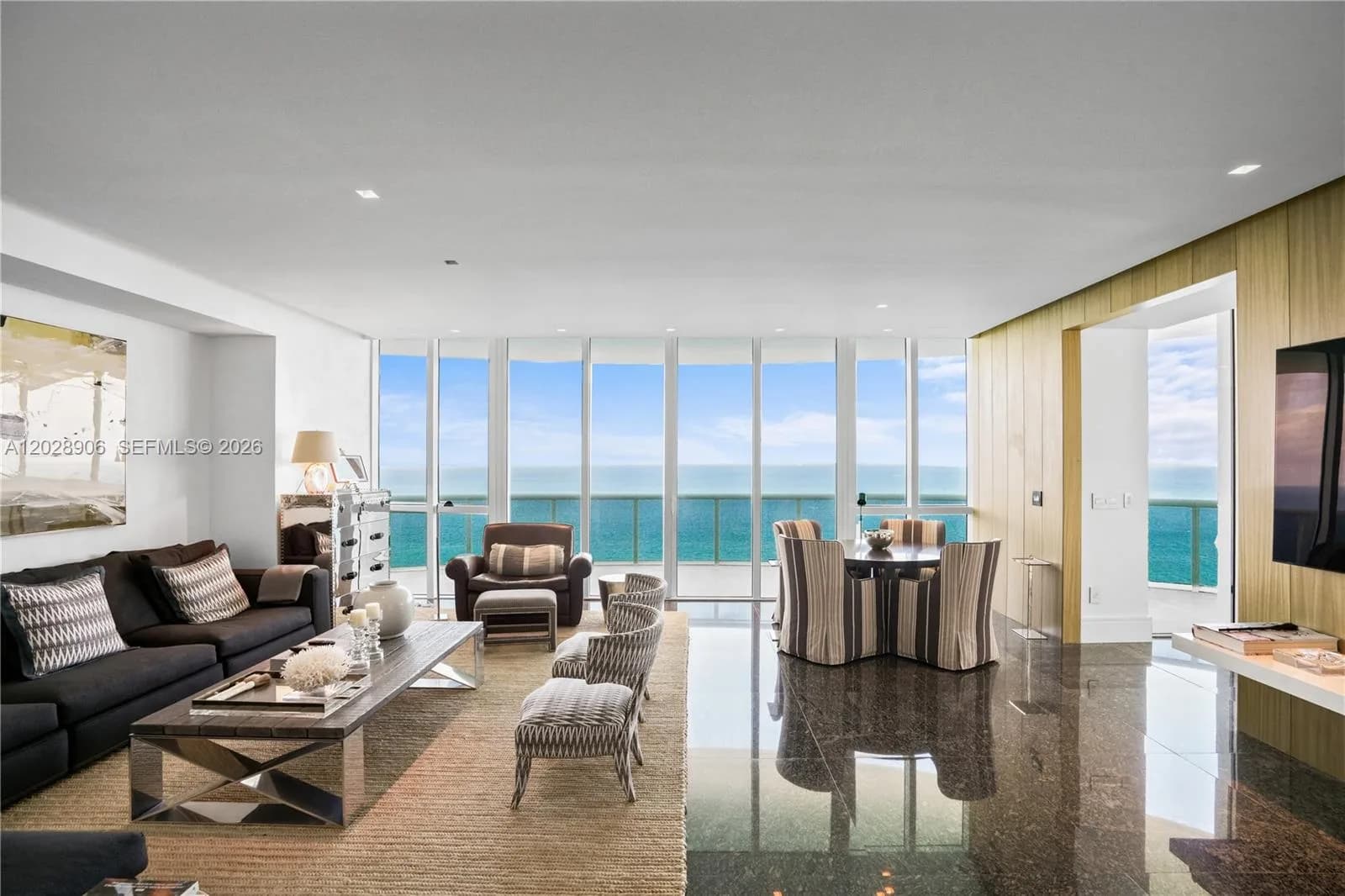 15811 Collins Ave # 2601, Sunny Isles Beach, FL 33160