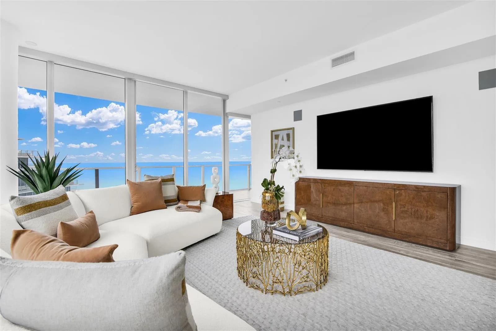 2200 N Ocean Boulevard # S-906, Fort Lauderdale, FL 33305