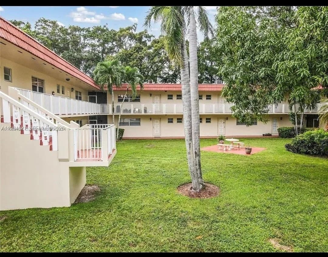 14901 SW 4th St # 14A, Pembroke Pines FL 33027
