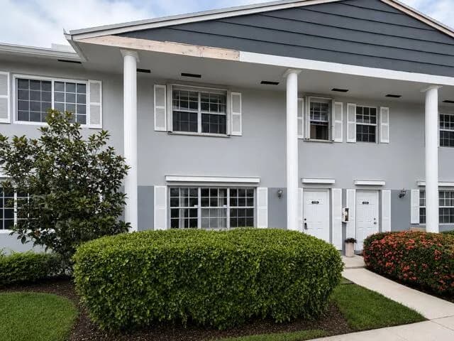 1759 SW 81st Lane, Davie FL 33324