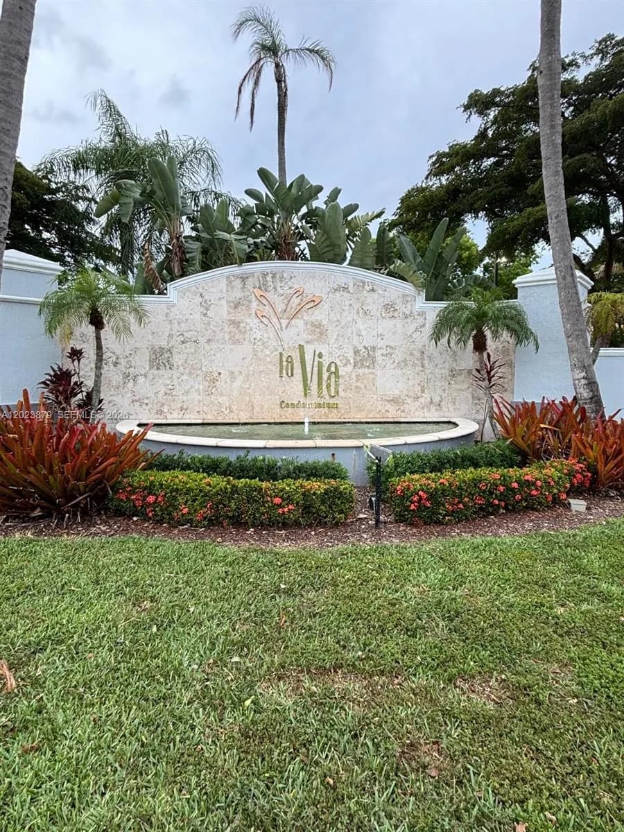 150 NW 96th Ave # 9-307, Pembroke Pines FL 33024