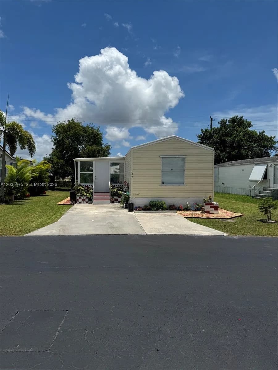 35303 SW 180th Ave # 309, Homestead FL 33034