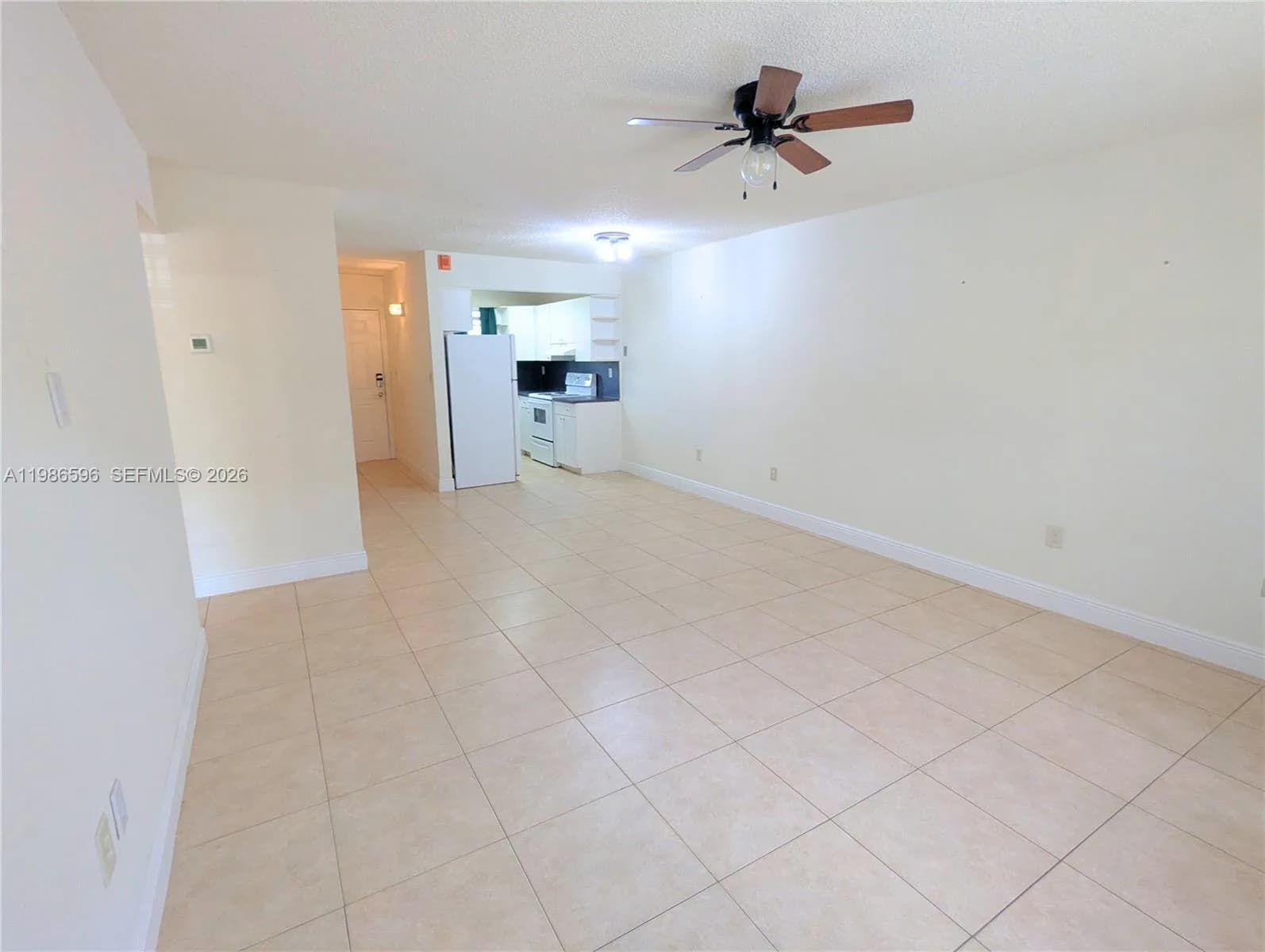 4050 NW 135th St # 8-9, Opa-Locka FL 33054