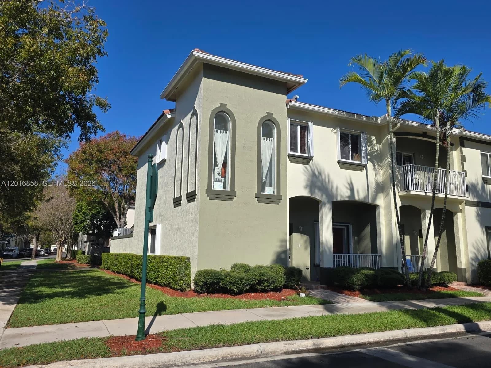1987 SE 23rd Rd, Homestead, FL 33035