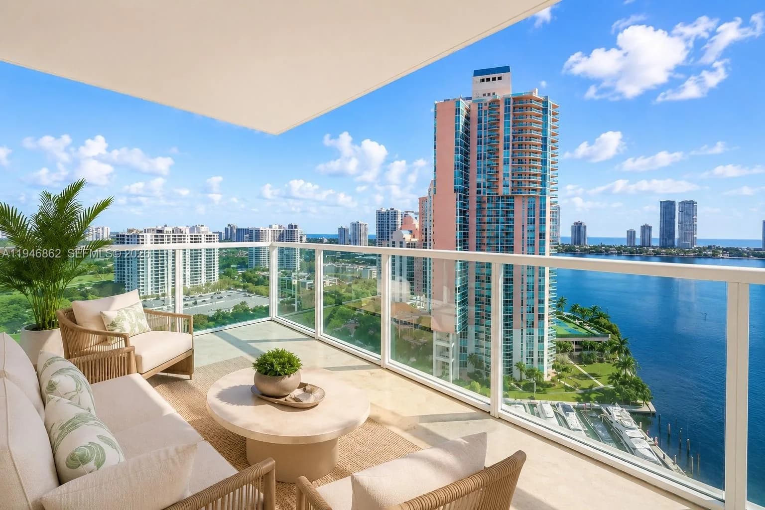 3330 NE 190th St # 1912, Aventura FL 33180