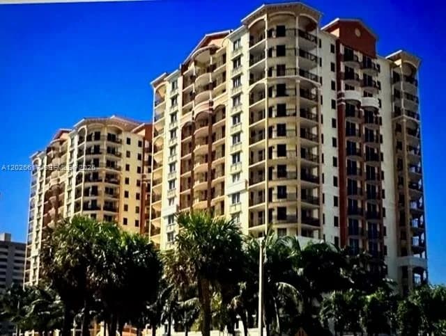 2011 N Ocean Blvd # 605, Fort Lauderdale, FL 33305