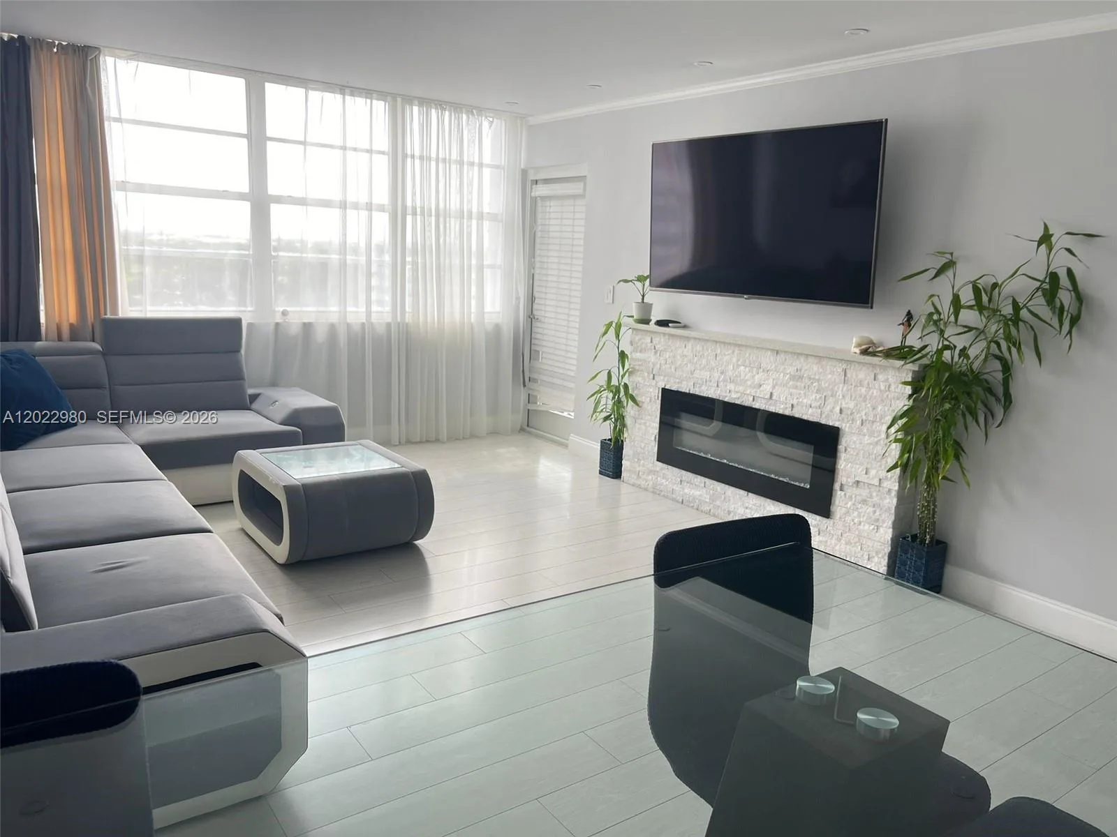 1301 NE Miami Gardens Dr # 1013W, Miami, FL 33179