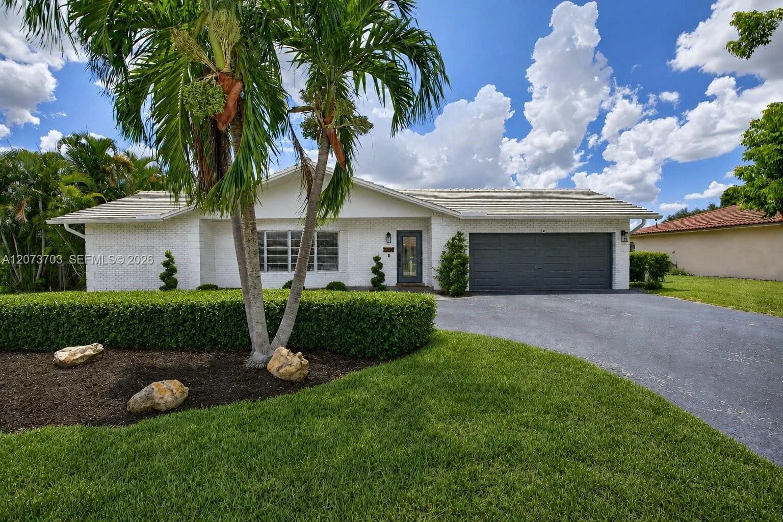 3200 NW 114th Ter, Coral Springs FL 33065
