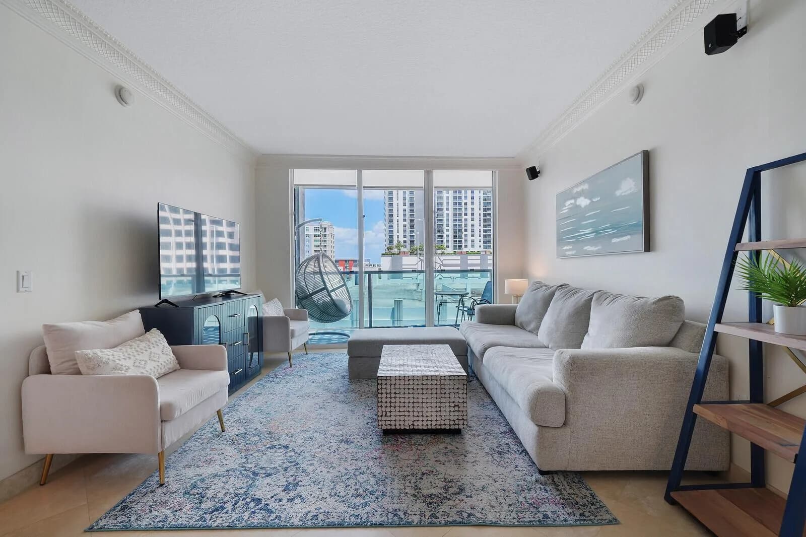 350 SE 2nd Street # 860, Fort Lauderdale FL 33301