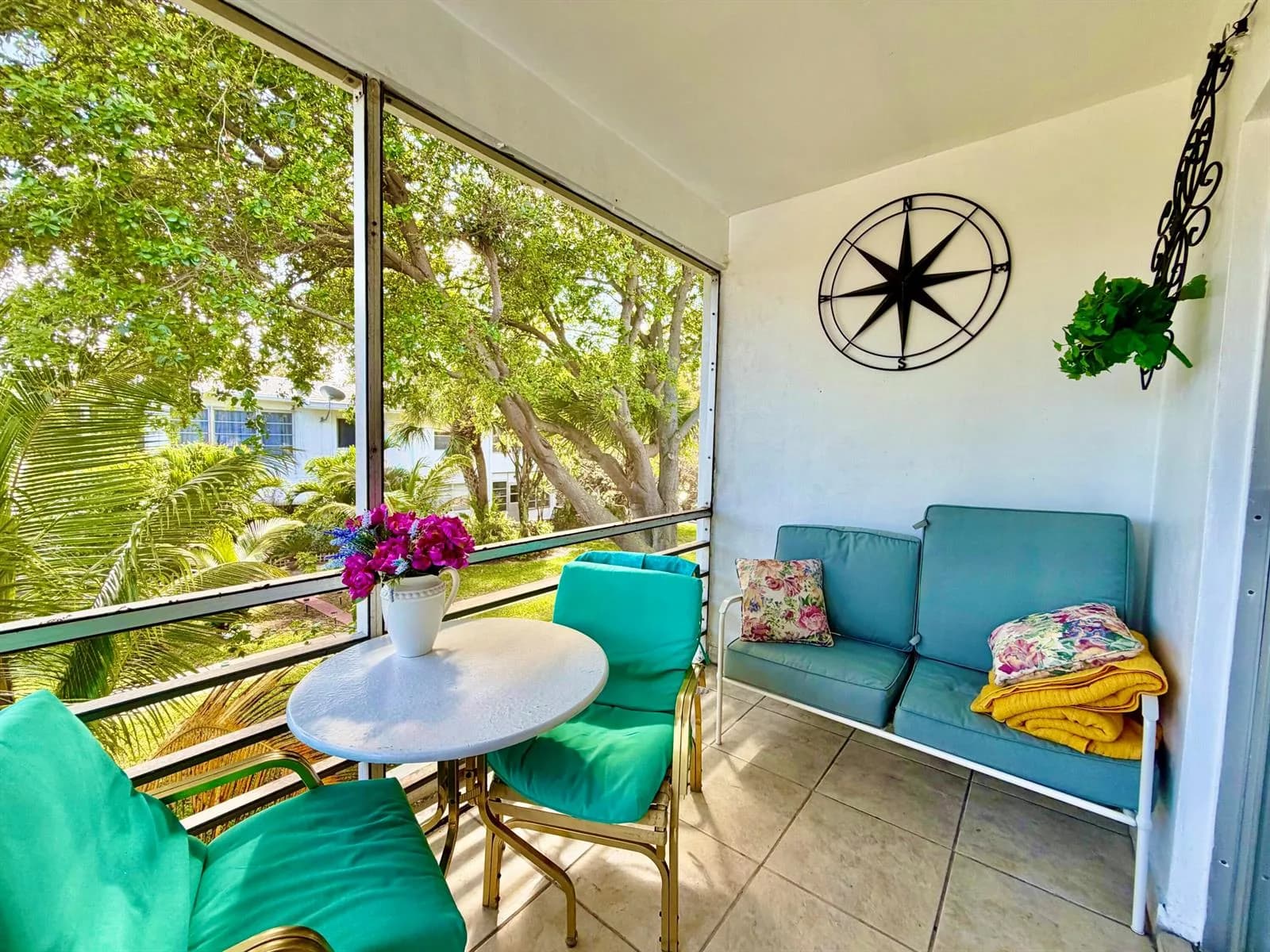 2551 W Golf Boulevard # 204, Pompano Beach, FL 33064
