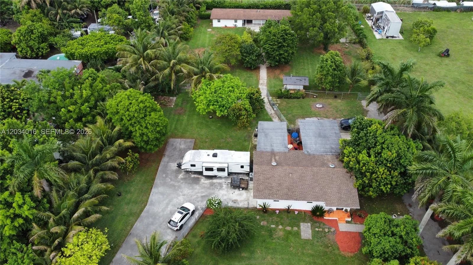 20595 SW 190th St, Miami FL 33187
