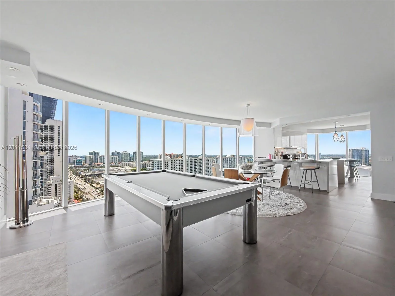 17555 Collins Ave # 2501, Sunny Isles Beach, FL 33160