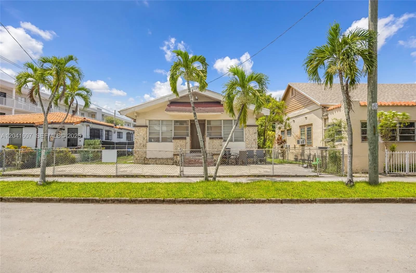 1468 SW 2nd St, Miami FL 33135