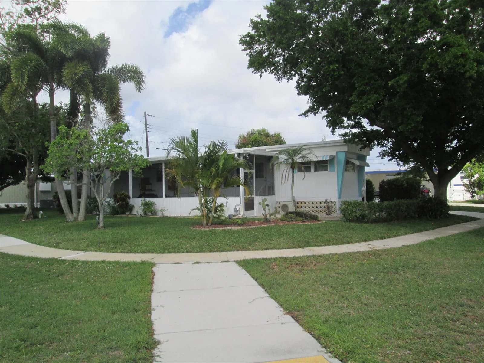 4261 Meadow View Drive, Boynton Beach FL 33436