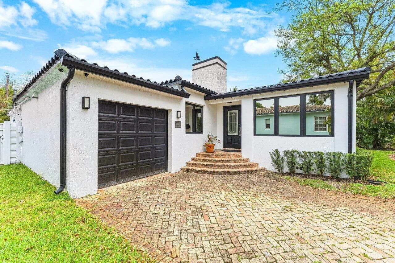 1617 Adams Street, Hollywood FL 33020