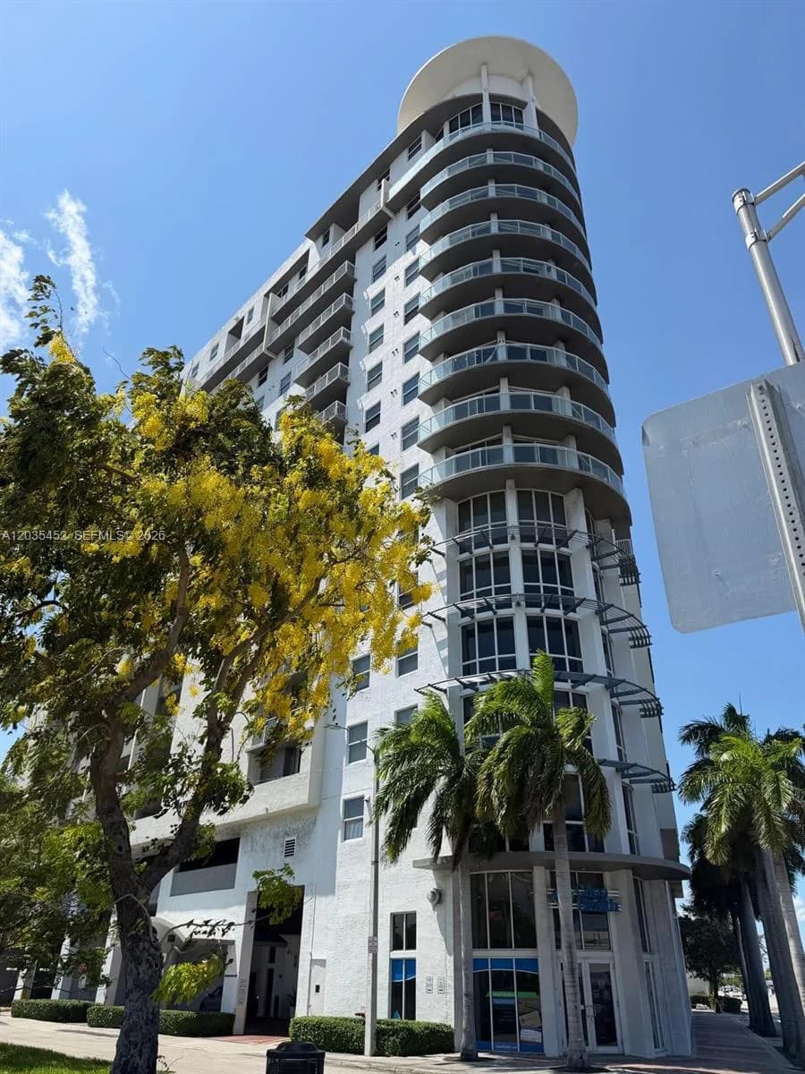 1 Glen Royal Pkwy # 1006, Miami, FL 33125