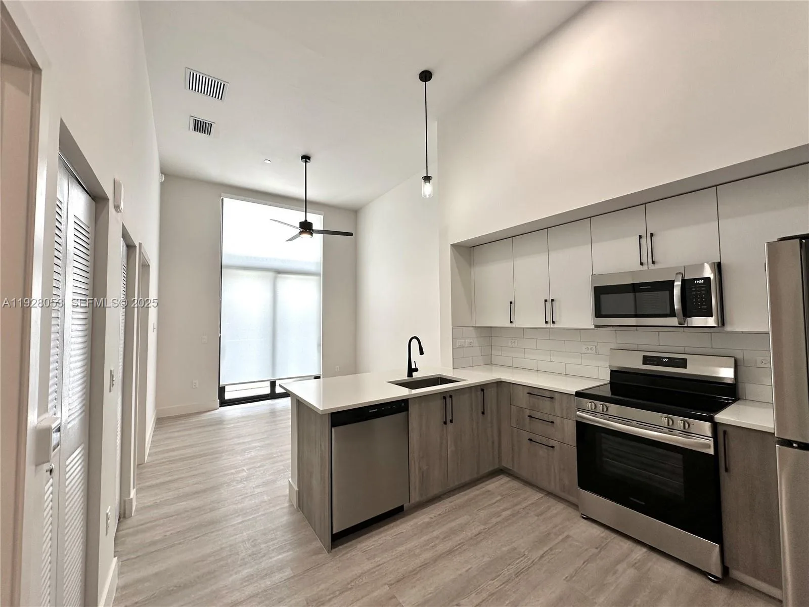 18412 Homestead Ave # 110, Miami, FL 33157