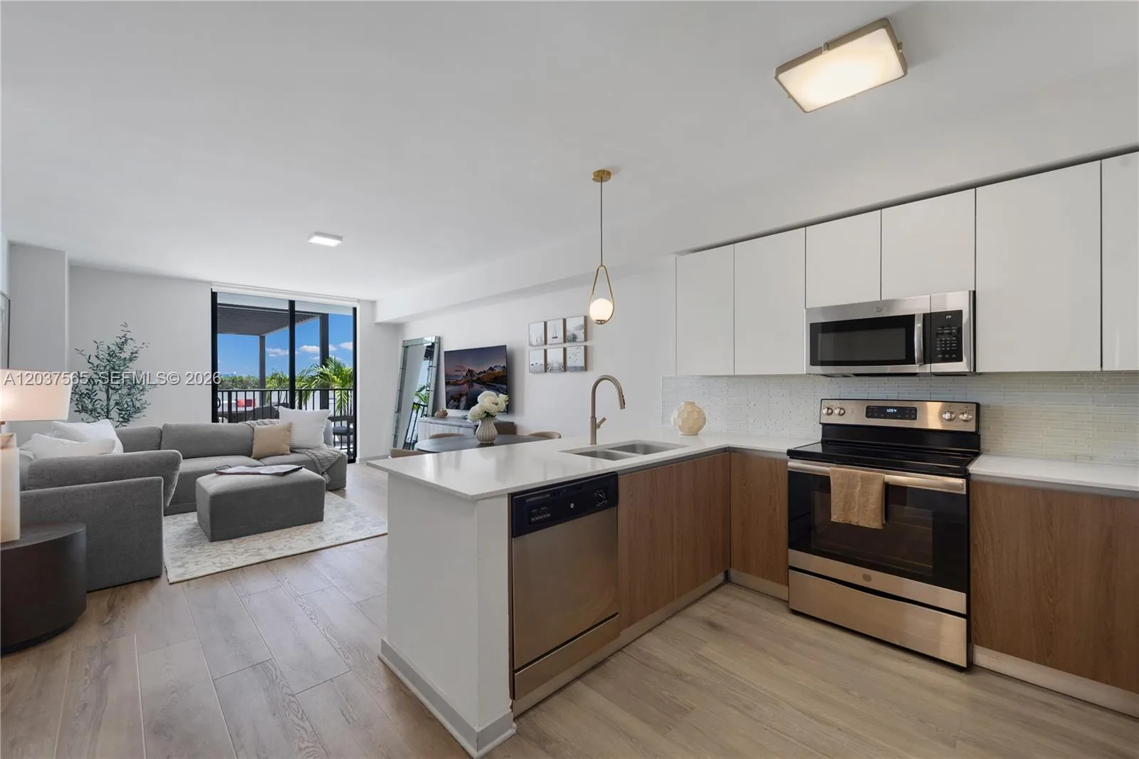 1501 SW 37th Ave # 1307, Miami, FL 33145